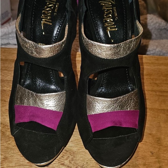 Jerome C. Rousseau sexy heels ! - Picture 3 of 6